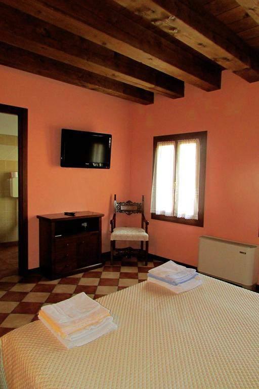 Locanda Mulino Al Pizzon Fratta Polesine Pokoj fotografie
